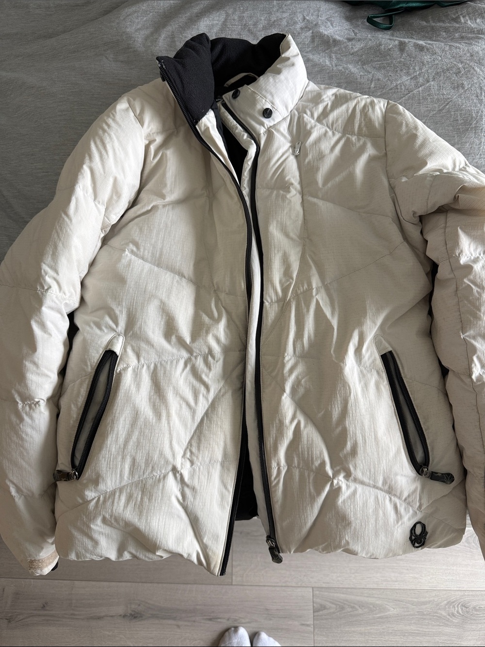 Spyder Women's Ski Jacket in Off-White with Black Trim